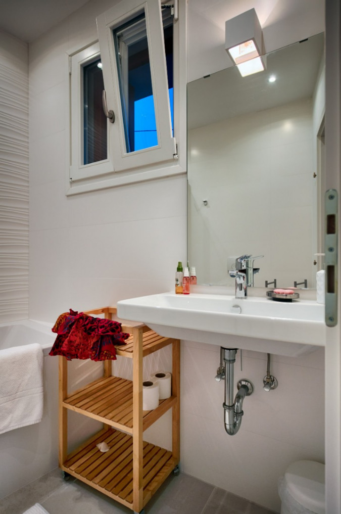 Villa Zdenka, Villa Zdenka Vis